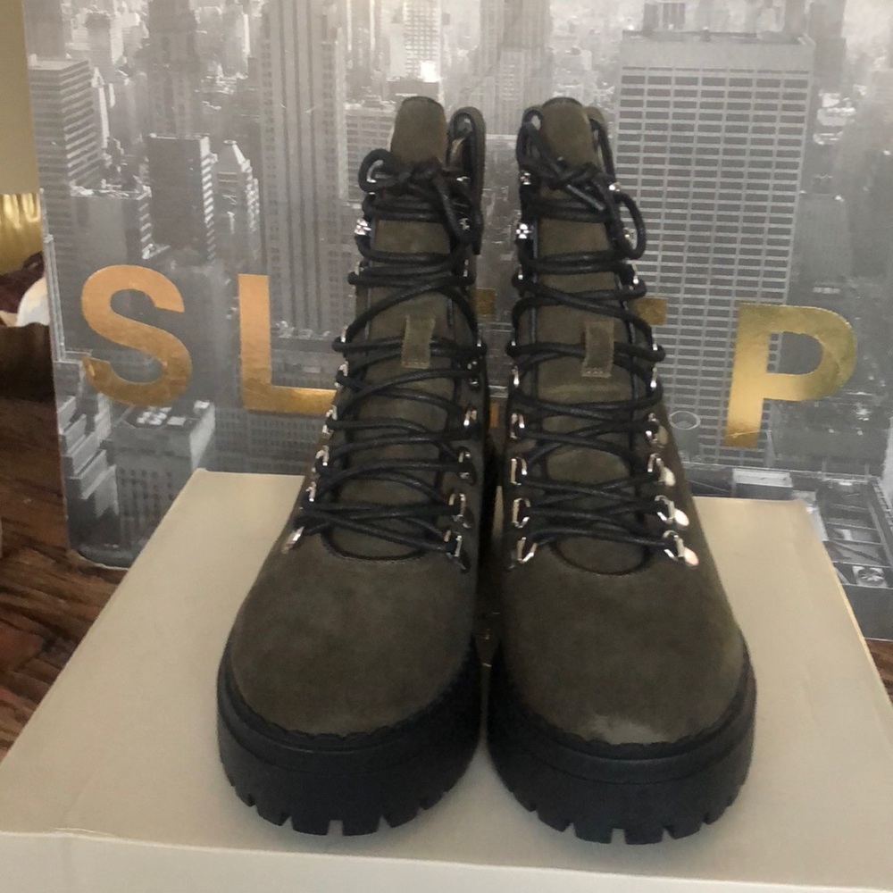 Ankle boots